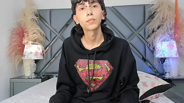 milan_lewiss (M twink) - SHOW CUM