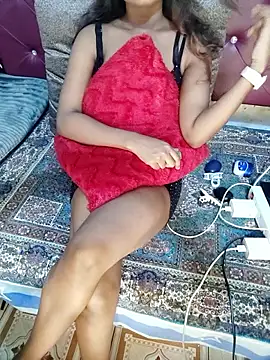 Webcam Model (Smayra_model21)  is live.Free join now!