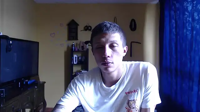 violet_and_smith - Violet_And_Smith's free webcam