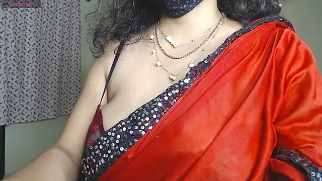 Webcam Model (Menka_Room56)  is live.Free join now!