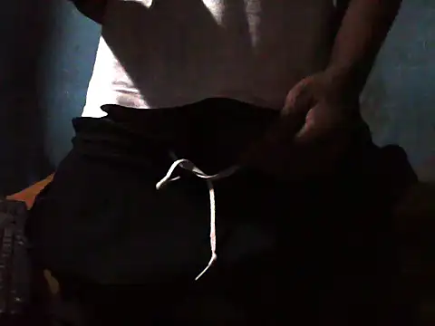 little__joy (Ask my age) - naked and finger hole