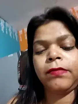 babybird (F milf) - My first show