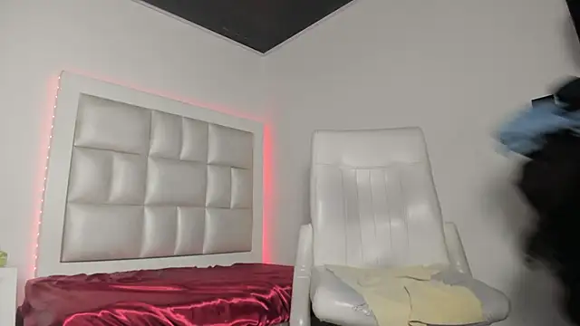 video chatroom Peyton Wat