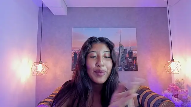 melany_brunette