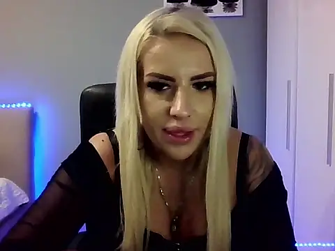 blondleyla - BlondLeyla's free webcam