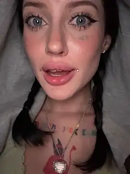 Melissa_crazy Live Webcam on Stripchat