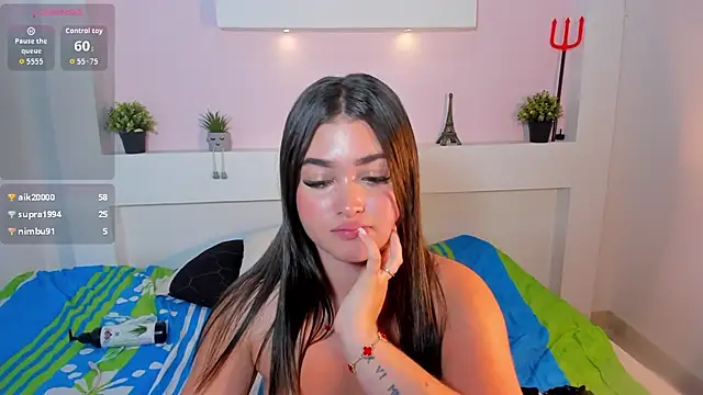  ZaraBlaze5 chat room