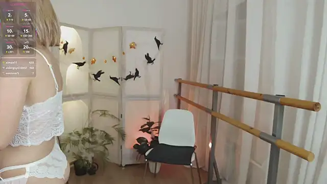 LollyMi Live Webcam on Stripchat