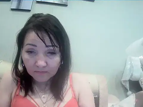 clairesunset - ClaireSunset's free webcam