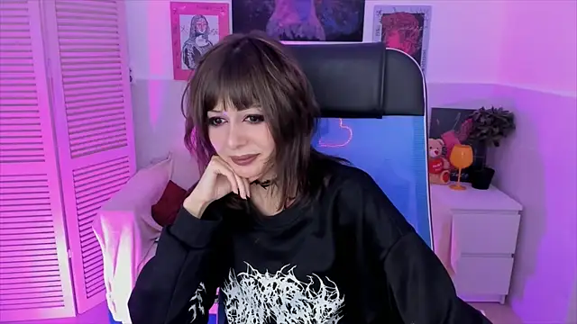  CrystallBloom chat room