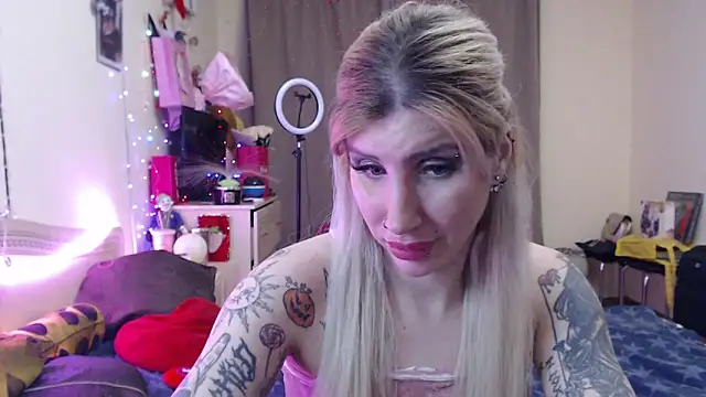 blackpeonyy - BLACKPeonyy's free webcam