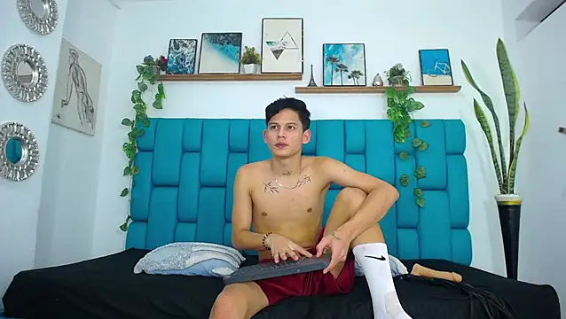 brian_hot (M twink) - CUM