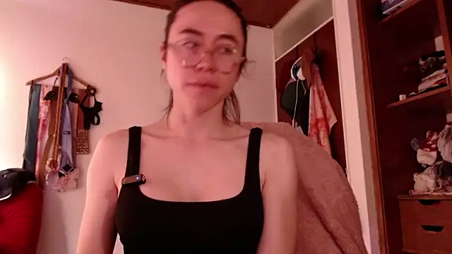 emily_pearl_ (Ask my age) - sexy dance