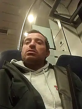 openlegsforyou (Ask my age) - Jerk off