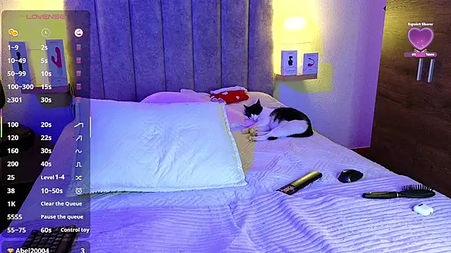 juliana-mancini - Juliana-mancini's free webcam - UK Sex Cams