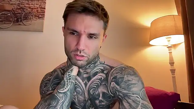 larsskeet - Larsskeet's free webcam - UK Sex Cams