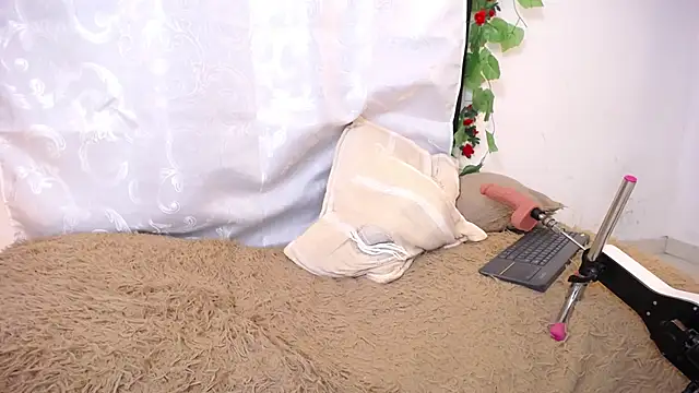 saskya_deluxxe_oficial_