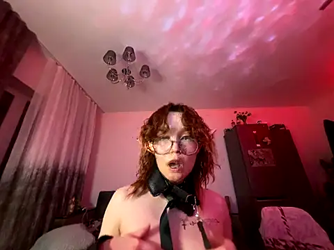 sonechkasladkaya webcam stripchat model stream image