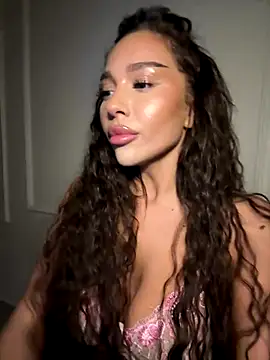 CardiSweetBaby from StripChat is Freechat