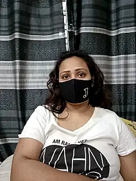 Webcam Model (Mow_955)  is live.Free join now!