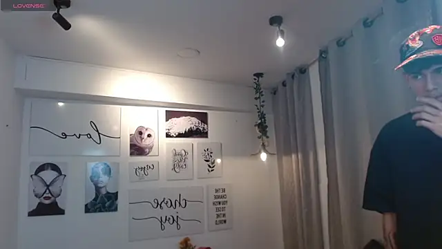 amethystshadow17 (M twink) - naked