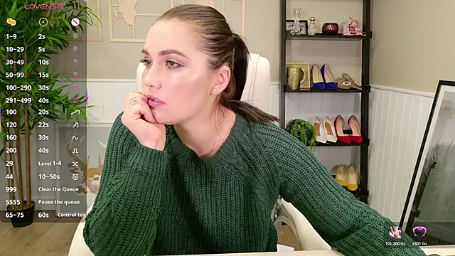  SelineSole chat room