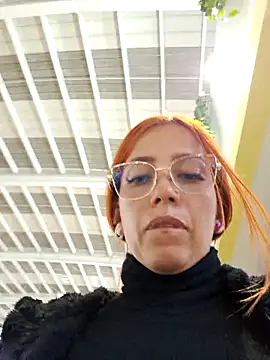 Webcam Model (Alis_xxx)  is live.Free join now!