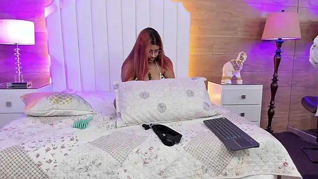 AmeliaConer_NovaBell