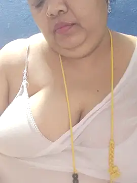 Webcam Model (tamilthanushri)  is live.Free join now!