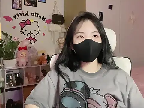 keelinnn19 (F young) - Smile a lot ❤️