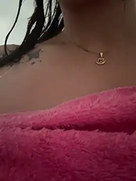 Mia_Skye25