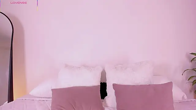 _hanna_williams_ - _Hanna_Williams_'s free webcam - UK Sex Cams