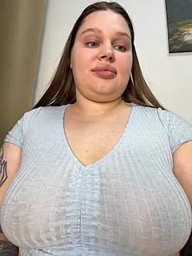 Webcam Model (perfect_sweety_girl)  is live.Free join now!