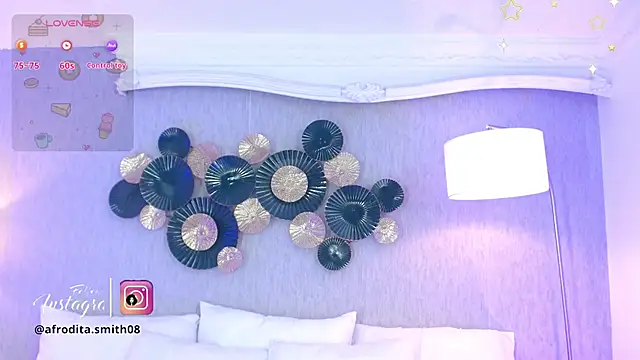 afrodita_smith08 (F young) - 3 fingers in ass