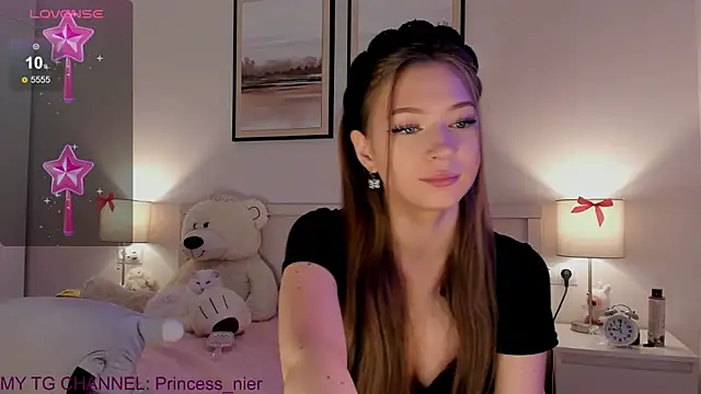 diana_nier - Diana_nier's free webcam - UK Sex Cams