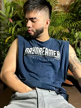 king_draven3 (M young) - Cumpliment for your King 👑