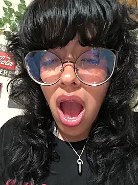 fun_everywhere (F young) - RISKY PLAY PUSSY UNDER TABLE