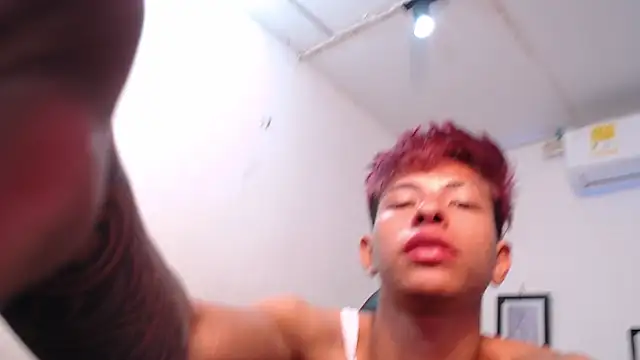 tessachains_2_ (M twink) - Show cum