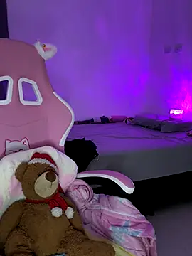 Webcam Model (Angeldusttt)  is live.Free join now!