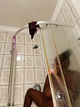 live amateur chat DarkButterfly99