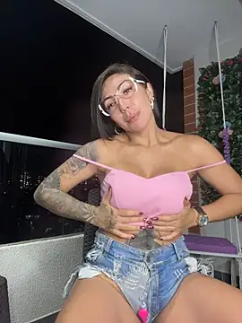 porno chat Sarahlove 90