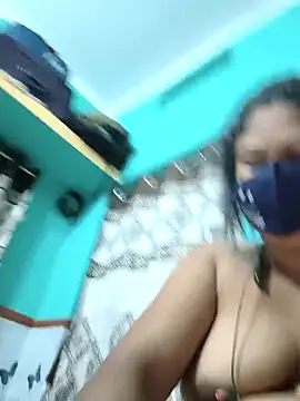 cuteeepriya (F milf) - Doggy style