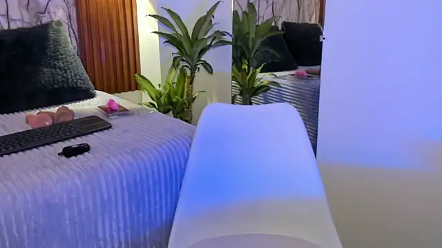 Charlotte_Delacroixx