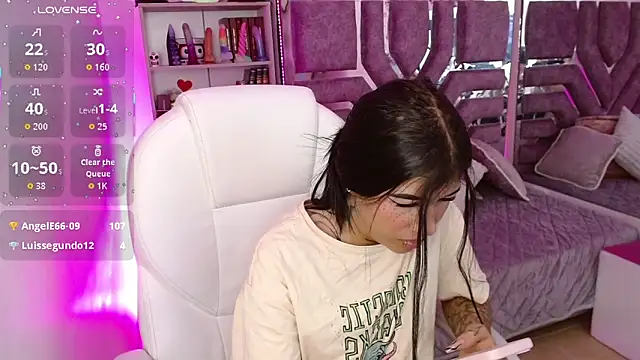 hidden sex cam AliceWalker 11