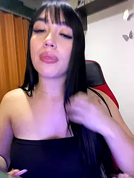 Webcam Model (Melody_rousse_)  is live.Free join now!