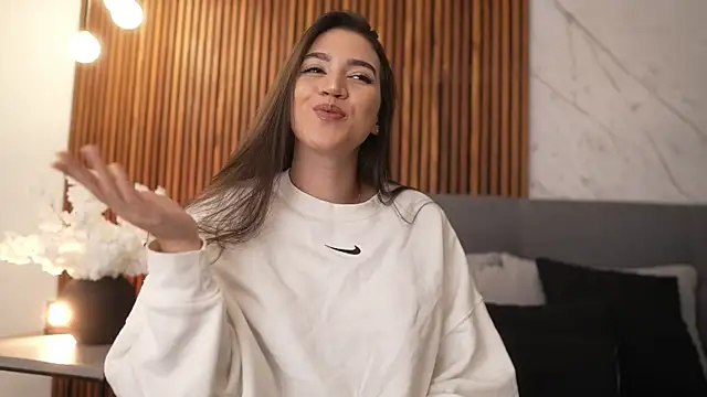 amelia_rouse (F young) - LETS GET NAUGHTY