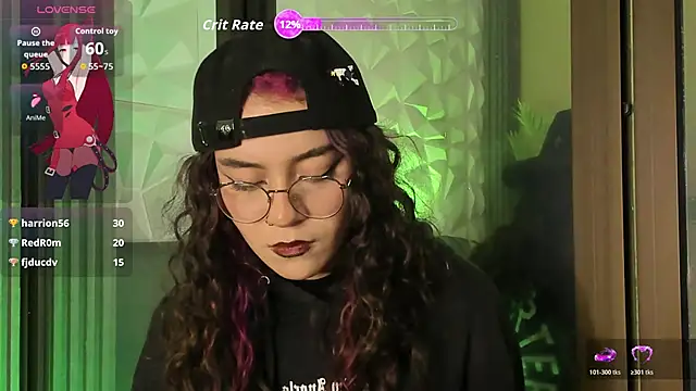 ravensinferno webcam stripchat model stream image