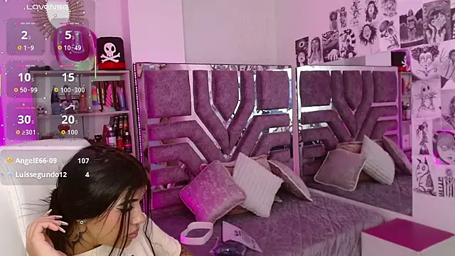 AliceWalker_11 webcam stripchat model stream image