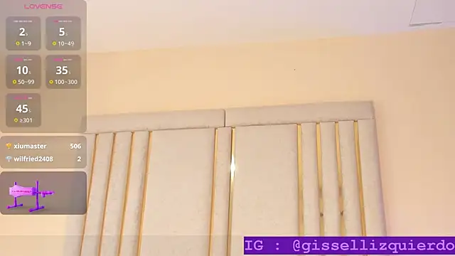 Liincostelloo webcam stripchat model stream image