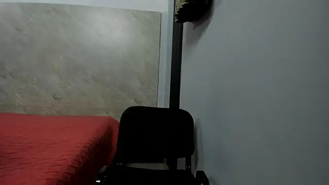 Amara_luxe webcam stripchat model stream image